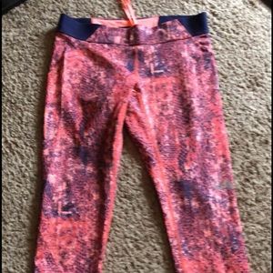 Full leg length medium north face leggings